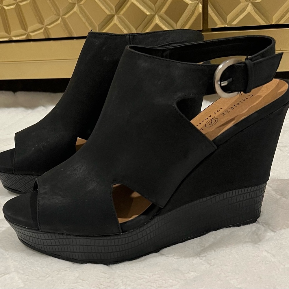 Chinese Laundry Black Wedge Sandals